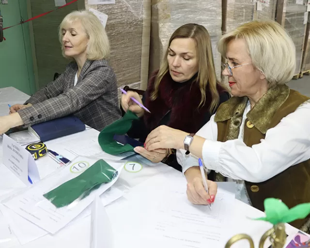 Конкурс профессионального мастерства среди  молодых рабочих швейной фабрики 